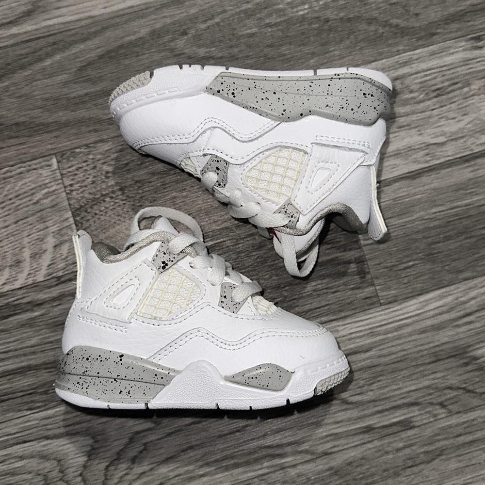 Toddler Jordan retro 4 Oreos